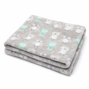 Gray Owl Patterned Fleece Blanket